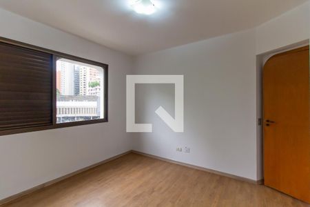 Apartamento para alugar com 216m², 3 quartos e 3 vagasQuarto 3 - Suíte
