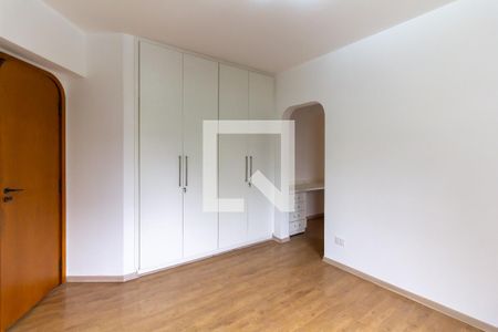 Apartamento para alugar com 216m², 3 quartos e 3 vagasQuarto 3 - Suíte