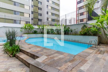 Apartamento para alugar com 216m², 3 quartos e 3 vagasÁrea comum - Piscina