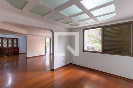 Apartamento para alugar com 216m², 3 quartos e 3 vagasSala de TV