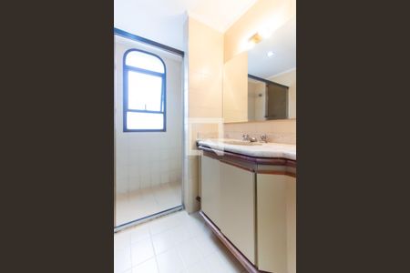 Apartamento para alugar com 216m², 3 quartos e 3 vagasBanheiro da Suíte 3