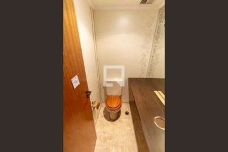 Apartamento para alugar com 216m², 3 quartos e 3 vagasLavabo