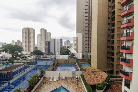 Apartamento à venda com 250m², 4 quartos e 4 vagasSuíte 2 - Varanda
