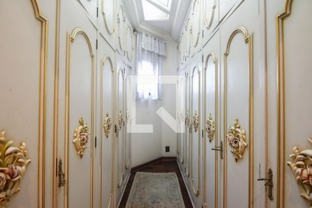 Apartamento à venda com 250m², 4 quartos e 4 vagasSuíte 2