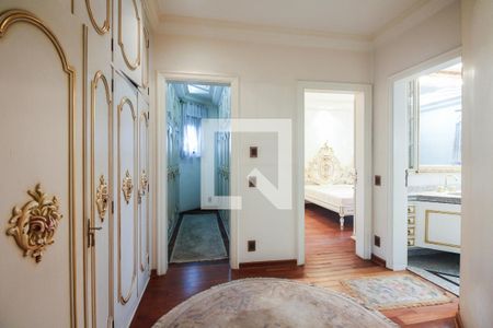 Apartamento à venda com 250m², 4 quartos e 4 vagasSuíte 2