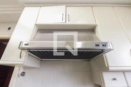 Apartamento à venda com 250m², 4 quartos e 4 vagasCozinha