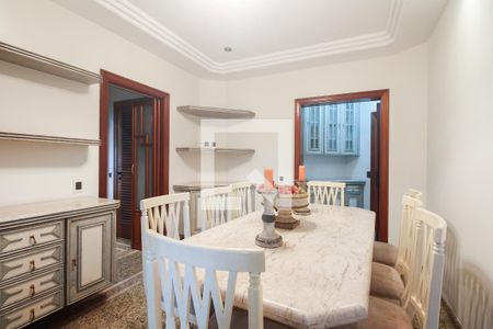 Apartamento à venda com 250m², 4 quartos e 4 vagasSala de Jantar