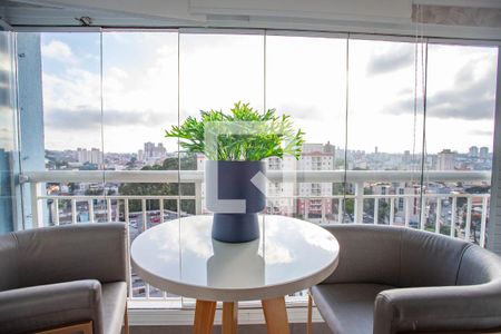 Varanda da sala  de apartamento para alugar com 2 quartos, 59m² em Conceição, Diadema