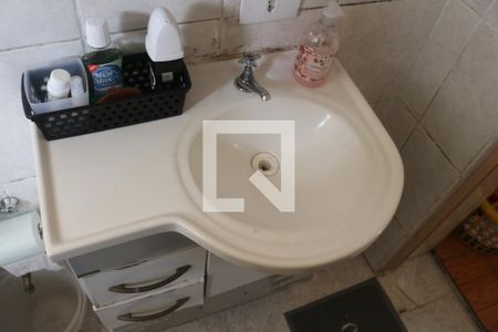 Casa à venda com 232m², 4 quartos e 2 vagasBanheiro 2