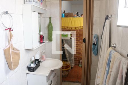 Casa à venda com 232m², 4 quartos e 2 vagasBanheiro 2