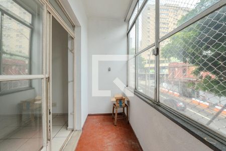 Apartamento para alugar com 87m², 1 quarto e sem vaga Apartamento para alugar com 87m², 1 quarto e sem vagaSacada