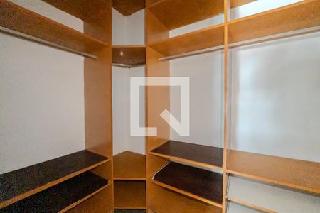 Apartamento para alugar com 87m², 1 quarto e sem vaga Apartamento para alugar com 87m², 1 quarto e sem vagaCloset