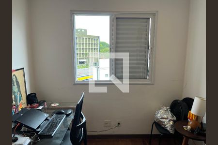 Apartamento à venda com 100m², 3 quartos e 2 vagasQuarto 2