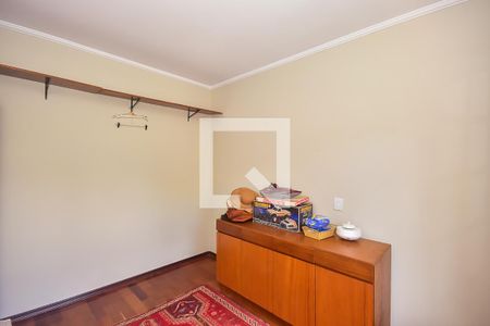 Quarto 1 de casa para alugar com 4 quartos, 306m² em Jardim Londrina, São Paulo