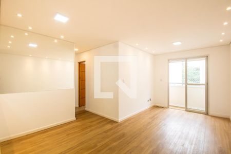 Sala de apartamento à venda com 2 quartos, 57m² em Continental, Osasco