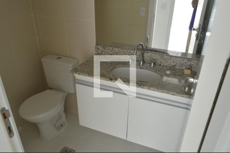 Apartamento para alugar com 130m², 4 quartos e 1 vaga Apartamento para alugar com 130m², 4 quartos e 1 vagaBanheiro