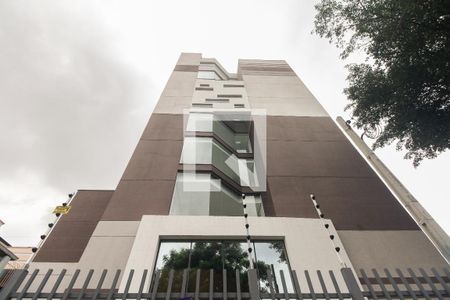 Condomínio - Fachada de kitnet/studio para alugar com 1 quarto, 30m² em Vila Carrão, São Paulo