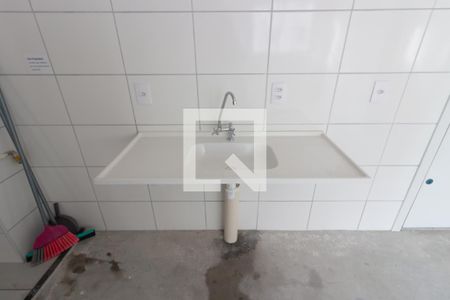 Apartamento à venda com 38m², 2 quartos e sem vagaCozinha e Área de Serviço