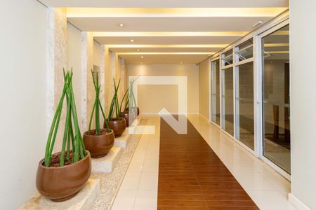 Apartamento à venda com 141m², 3 quartos e 3 vagas Apartamento à venda com 141m², 3 quartos e 3 vagasHall social