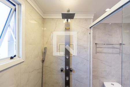 Apartamento à venda com 141m², 3 quartos e 3 vagasDetalhe Banheiro - Suíte 3