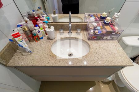 Apartamento à venda com 141m², 3 quartos e 3 vagasDetalhe Banheiro - Suíte 1