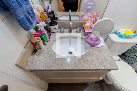 Apartamento à venda com 141m², 3 quartos e 3 vagasDetalhe Banheiro - Suíte 2