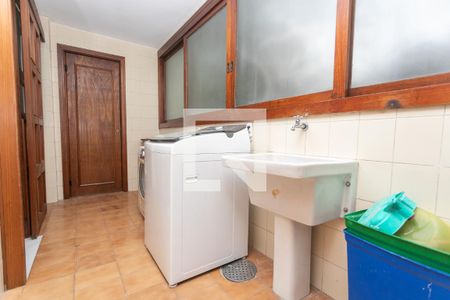 Apartamento à venda com 165m², 3 quartos e 2 vagasLavanderia