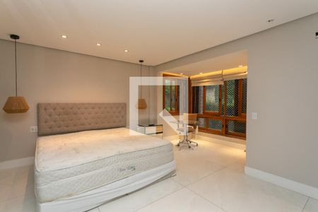 Apartamento à venda com 165m², 3 quartos e 2 vagasSuite