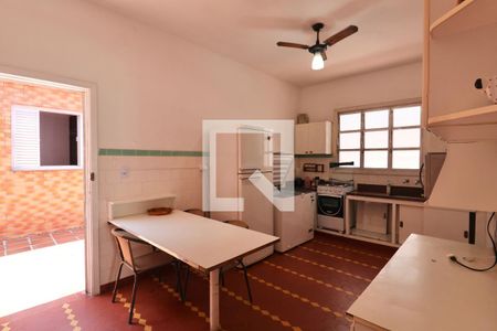 Casa para alugar com 360m², 3 quartos e 5 vagasCozinha