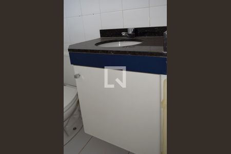 Casa à venda com 149m², 3 quartos e 1 vagaBanheiro da suíte