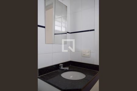 Casa à venda com 149m², 3 quartos e 1 vagaBanheiro da suíte