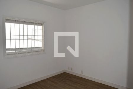 Casa à venda com 149m², 3 quartos e 1 vagaSuíte