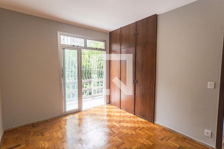 Suíte de apartamento para alugar com 4 quartos, 140m² em Santa Efigênia, Belo Horizonte