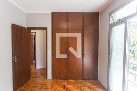 Apartamento para alugar com 140m², 4 quartos e 1 vagaArmário do Quarto 2