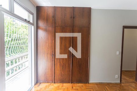 Armário da Suíte de apartamento para alugar com 4 quartos, 140m² em Santa Efigênia, Belo Horizonte