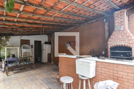 Casa à venda com 613m², 4 quartos e 5 vagasChurrasqueira