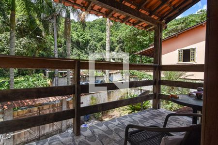 Casa à venda com 613m², 4 quartos e 5 vagasVaranda do Quarto