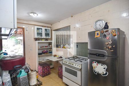 Casa à venda com 613m², 4 quartos e 5 vagasCozinha