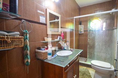 Casa à venda com 613m², 4 quartos e 5 vagasBanheiro