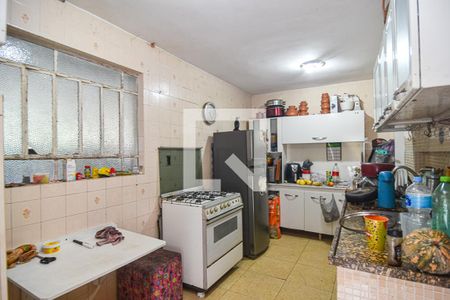 Casa à venda com 613m², 4 quartos e 5 vagasCozinha