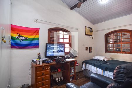 Casa à venda com 613m², 4 quartos e 5 vagasquarto 
