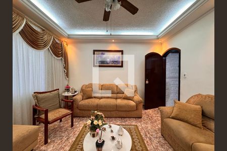 Sala de casa à venda com 4 quartos, 212m² em Parque Oratório, Santo André