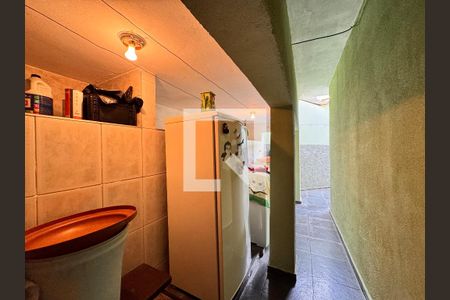 Casa à venda com 212m², 4 quartos e 2 vagasLavanderia