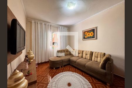 Casa à venda com 212m², 4 quartos e 2 vagasQuarto 1