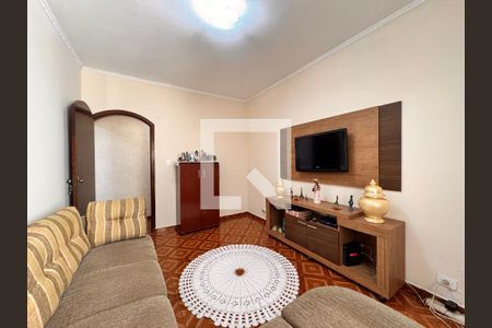 Casa à venda com 212m², 4 quartos e 2 vagasQuarto 1