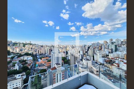 Apartamento para alugar com 280m², 4 quartos e 4 vagas Apartamento para alugar com 280m², 4 quartos e 4 vagasVisita da Suíte Master