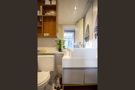 Apartamento à venda com 59m², 2 quartos e 1 vagaBanheiro Social