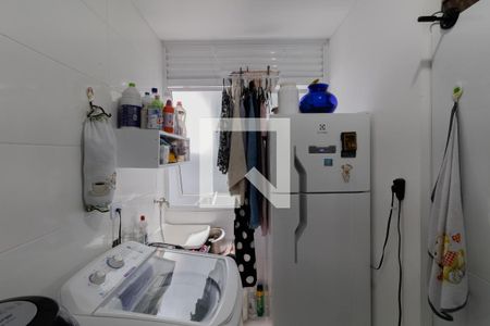 Apartamento à venda com 35m², 2 quartos e 1 vaga Apartamento à venda com 35m², 2 quartos e 1 vagaCozinha e Área de Serviço