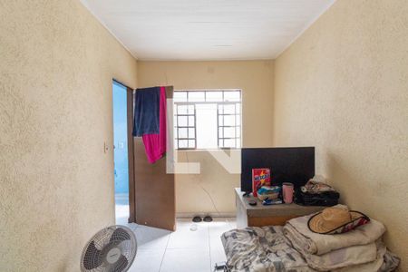 Casa à venda com 250m², 4 quartos e 2 vagasEdícula