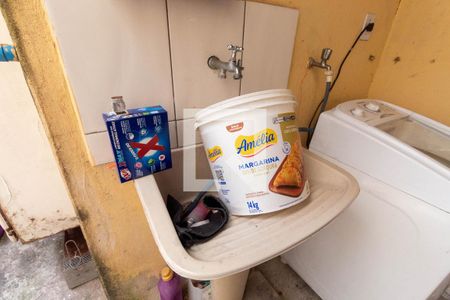 Casa à venda com 250m², 4 quartos e 2 vagasLavanderia